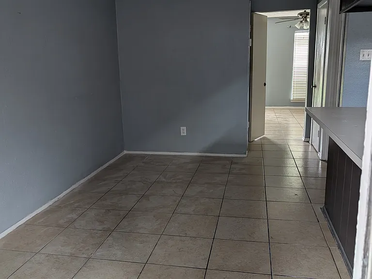 11507 Beechnut St — Photo 9