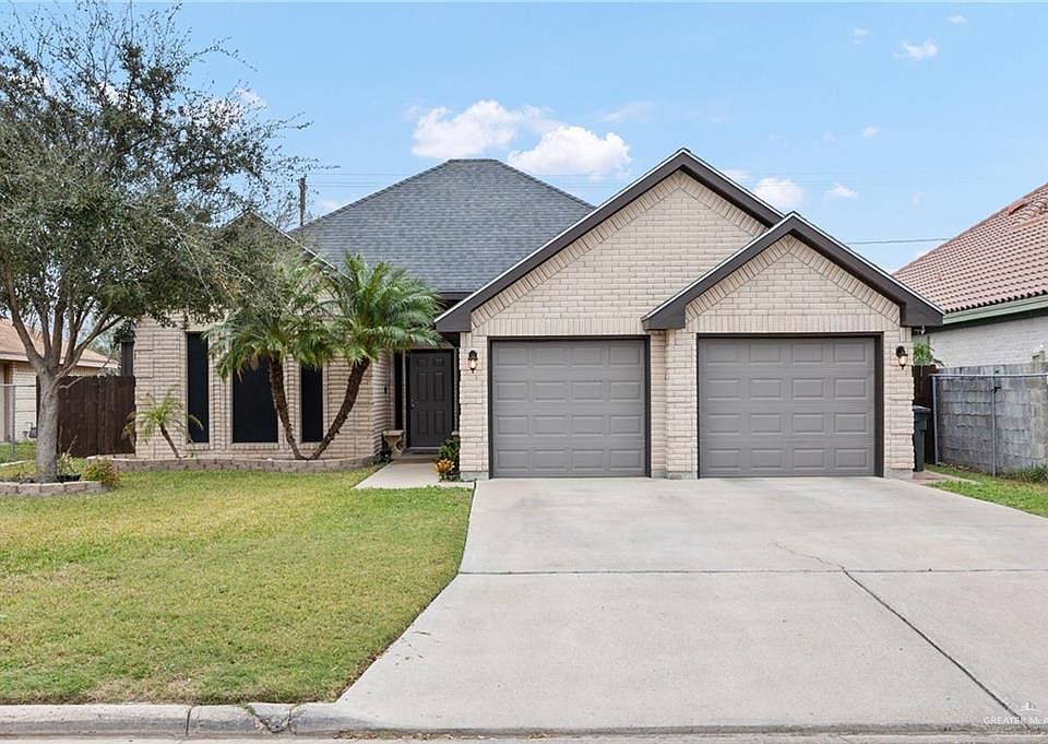 1st image of 118 Alberto Trevino St