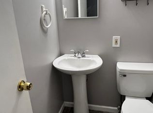 88 Wakelee Rd #F, Waterbury, CT 06705