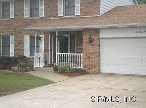 3rd image of 199 Red Bud Dr