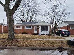 28307 Alden St, Madison Heights, MI 48071