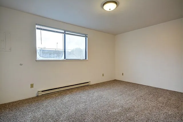 Alpine Village Apartments — Photo 3