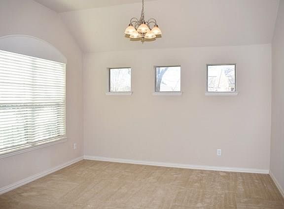 3rd image of 9037 Dry Creek Dr