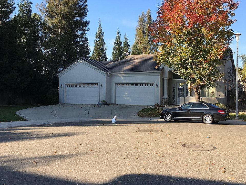 1st image of 8551 Castlehaven Ct