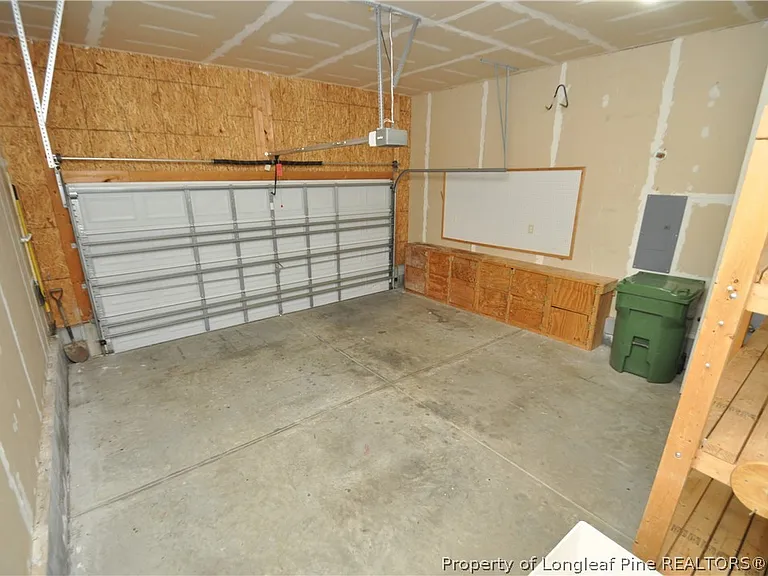 248 N Honey Springs Ave — Photo 37
