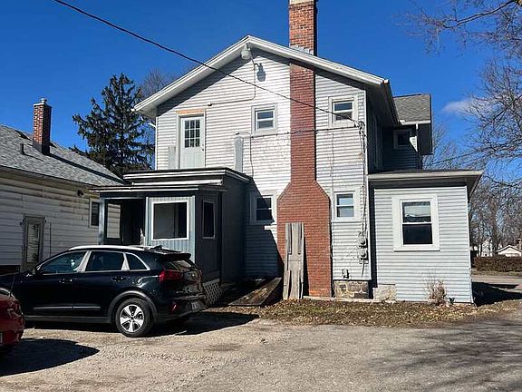 2nd image of 507 Pearl St