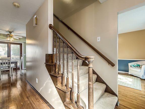 5th image of 7657 Smoketree Ct