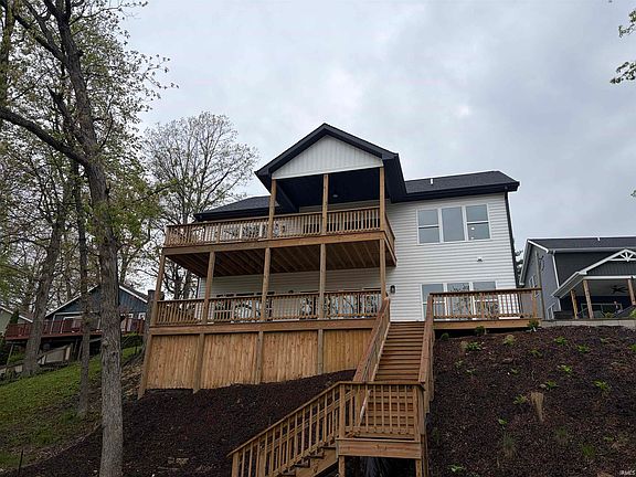 3rd image of 4033 N Denver Ct