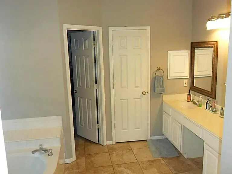 30907 Trinket Dr — Photo 7