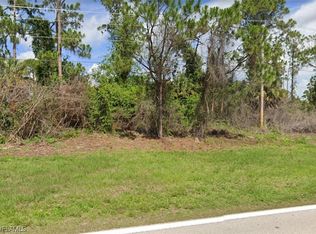340 Columbus Blvd S, Lehigh Acres, FL 33974