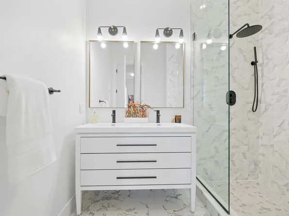 337 Palisade Avenue image 2 of 22