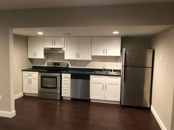 1051 Perkinswood Blvd SE APT 9, Warren, OH 44484