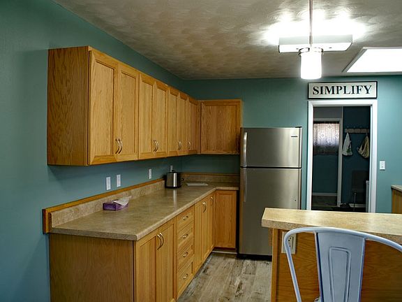 5th image of 252 N 22nd St