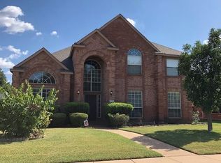 2112 Usa Dr, Plano, TX 75025