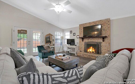 3rd image of 2626 Lockhill Selma Rd