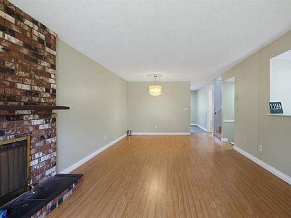 3rd image of 1194 Colin Pl