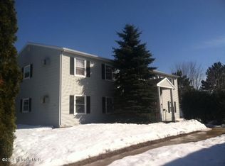 1618 45th St NW APT 4, Rochester, MN 55901