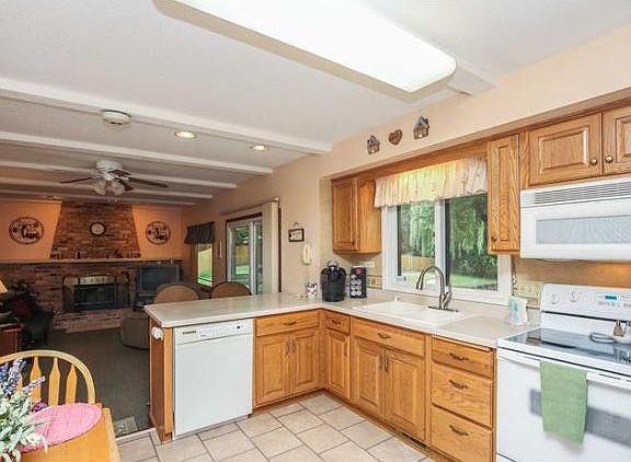 5th image of 12312 Michelle Cir