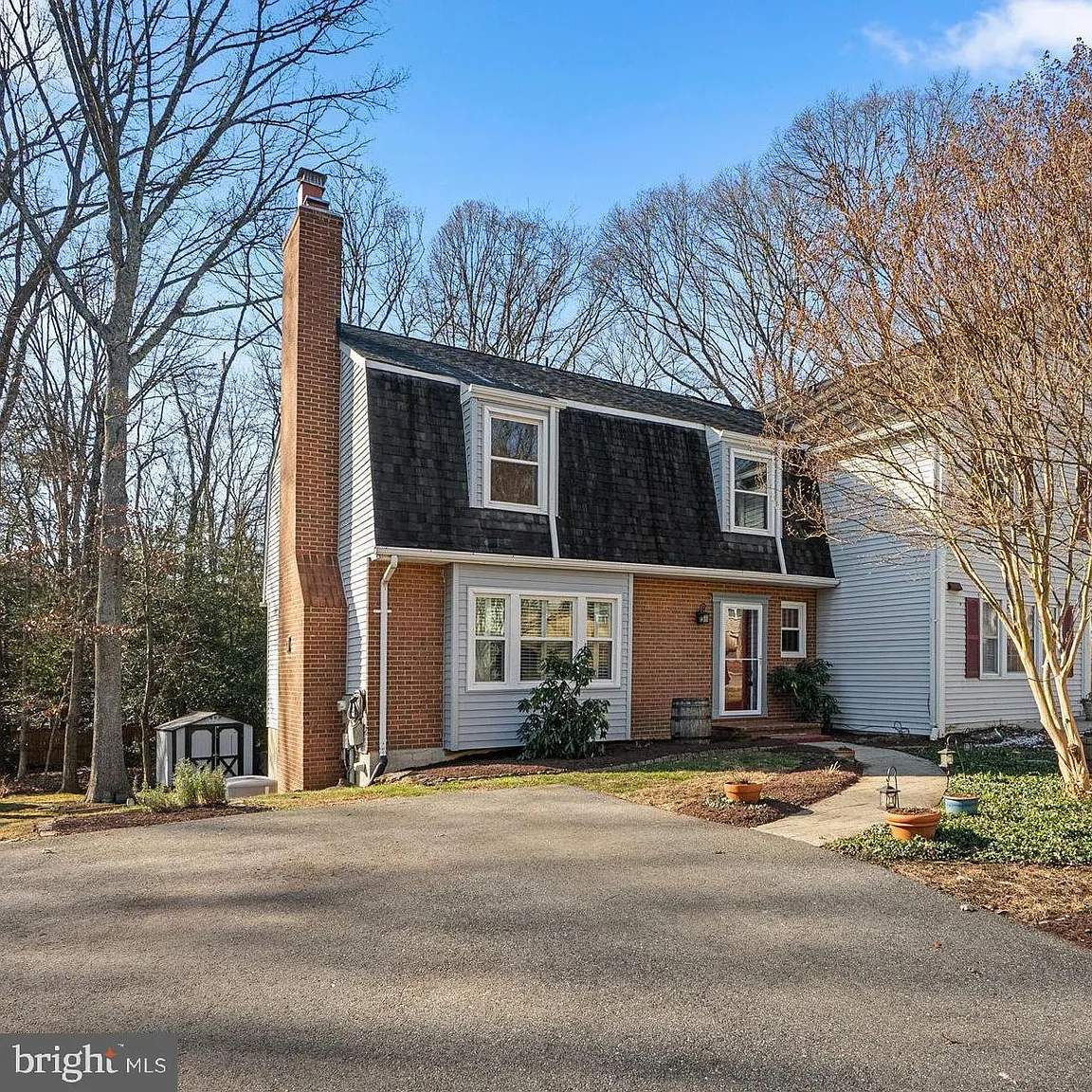 89 Stratford Dr photo 1