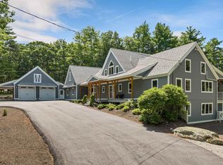 79 County Rd, Tuftonboro, NH 03816