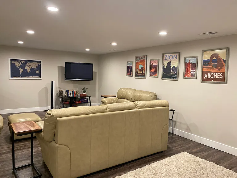 7035 S Towncrest Dr — Photo 3