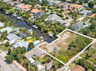 2465 Shore Dr, Palm Beach Gardens, FL 33410