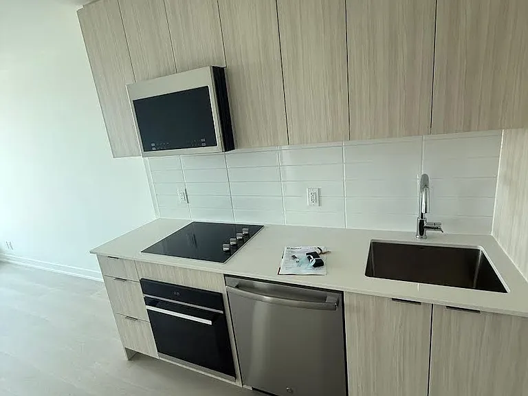 20 Deans Dr #413 — Photo 3