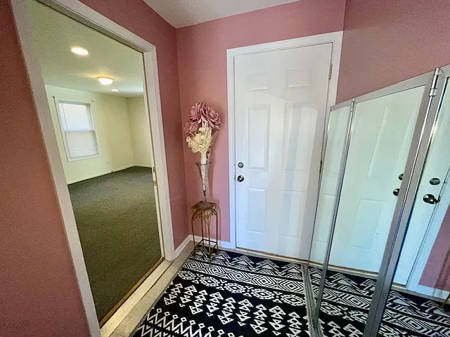 1925 Grey Ave #1 — Photo 3