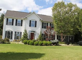 3552 Keyser Pkwy, Cuyahoga Falls, OH 44223
