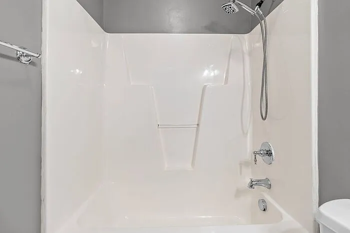 720 Camwheel Dr — Photo 24