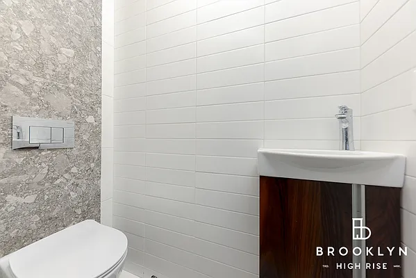 Rented by Brooklyn High Rise LLC | media 9