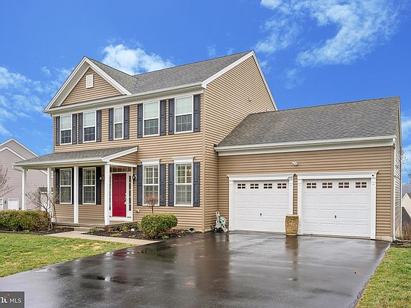 2nd image of 249 Coleridge Ln