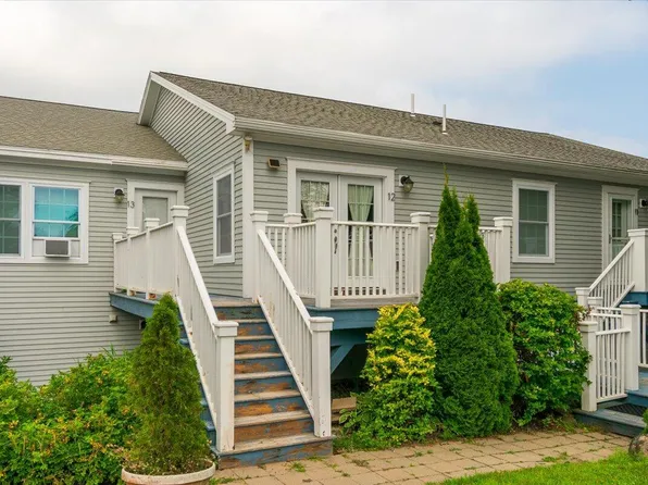 12 Hilltop Drive #12, Rockport, ME 04856