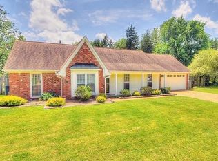 311 E Valleywood Dr, Collierville, TN 38017