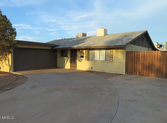 4th image of 3207 S Edward Dr