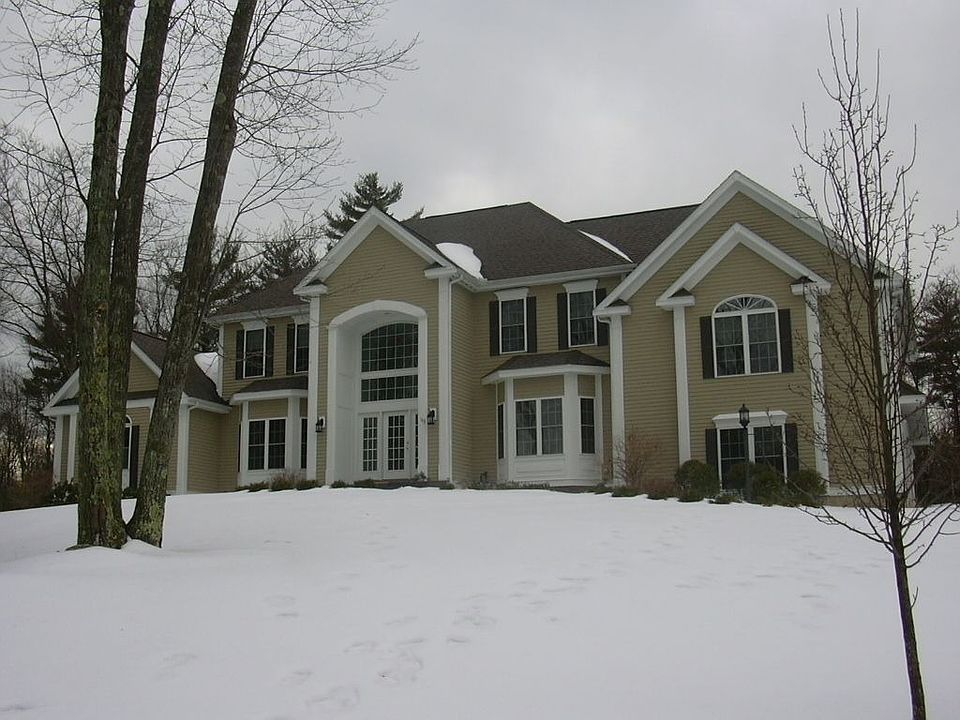 1st image of 143 Webster Woods Ln