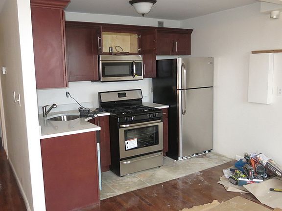 3rd image of 908 Bedford Ave APT 4B