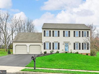 320 Coachman Ln, Palmyra, PA, 17078