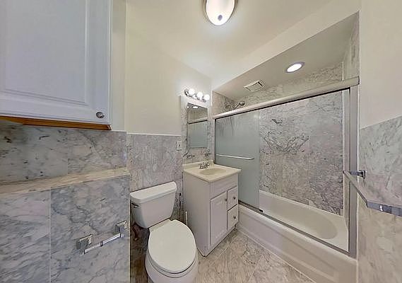 4th image of 342 E 78th St APT 2R