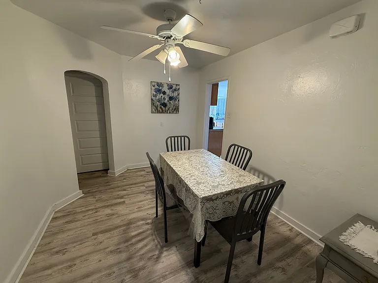 3438 E Lee St — Photo 10