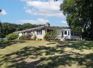 95 Angell Rd, Lincoln, RI 02865