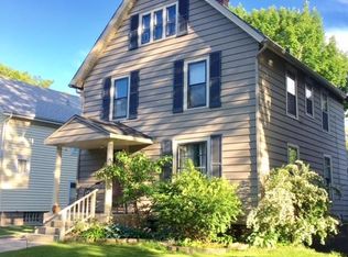 1628 Thomas Ave, Saint Paul, MN 55104