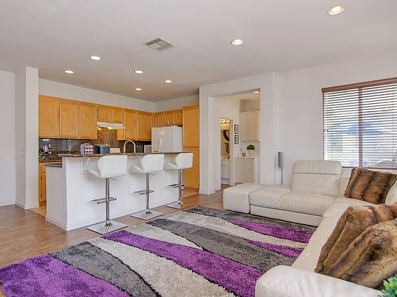 2nd image of 10922 Ivy Hill Dr Unit 3