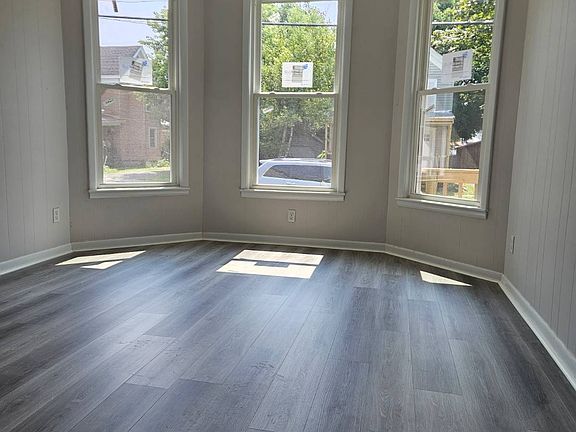 3rd image of 317 Pleasant Ave