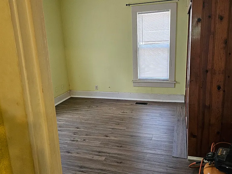 1115 Delaware Ave — Photo 6