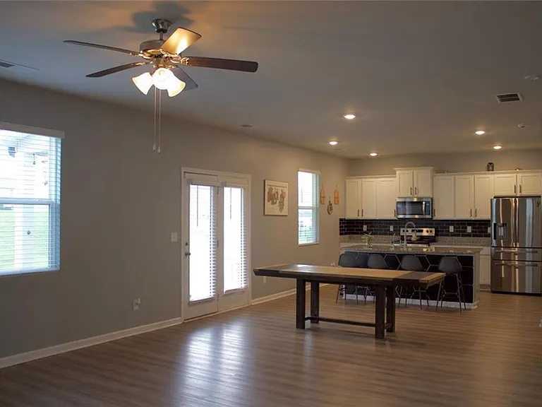 314 Pepin Ct — Photo 7