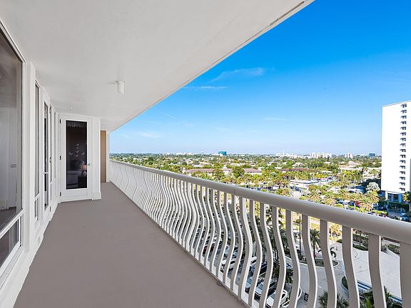 4th image of 4020 Galt Ocean Drive #807