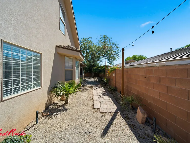 3304 W Palomar — Photo 38