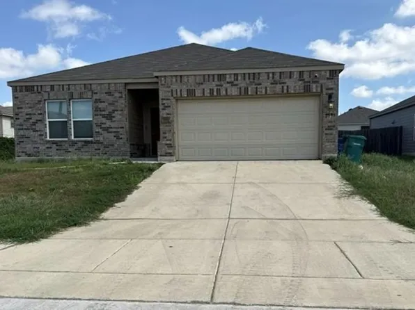 2135 Fishing Trl, San Antonio, TX 78224