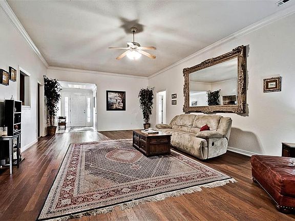 5th image of 2653 E Dewberry Ct